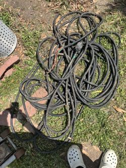 220 Cord 80 ft