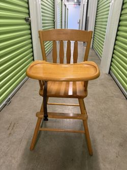 Vintage Wood High chair