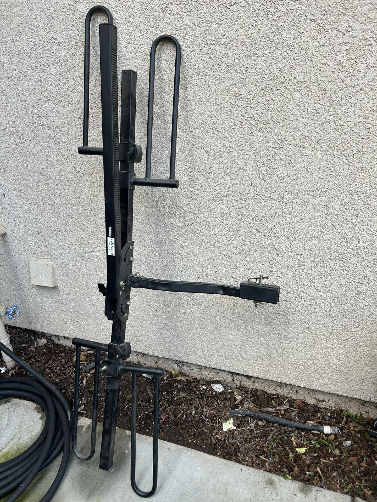 2-Bike Hitch Bike Rack.