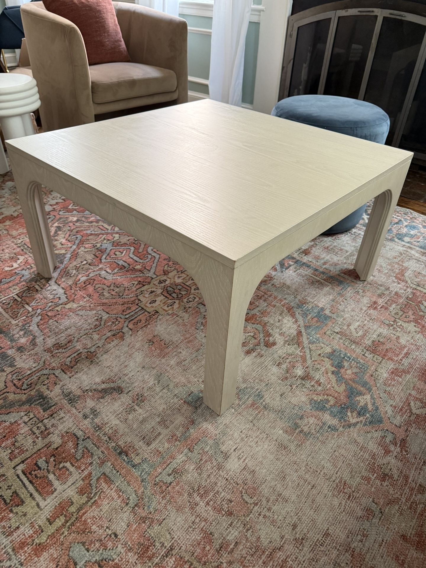 Wood Coffee Table - Fun Ridge Detail - Great Condition