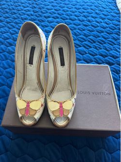 Louis Vuitton murakami shoes size 35.5