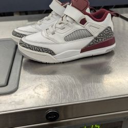 Jordan Size 2y