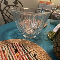 Lenox Lady Anne Punch Bowl