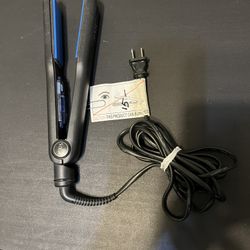 Brand New Flatiron (Solia)