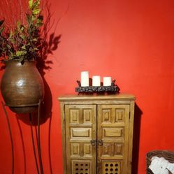 Very antique cabinet color natural
