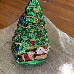 One Xmas Tree With Santa Ornament 7” H
