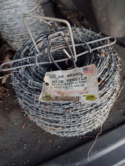 1,320 ft roll Barbed Wire (2 rolls)