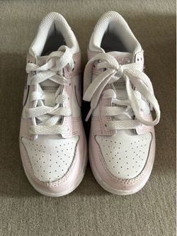 Little Kids Nike Dunk Low Size 11C Sneakers