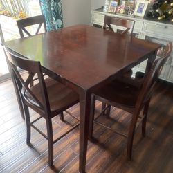 Dinning Table
