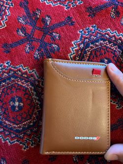 Dodge Men’s Brown Bifold Wallet
