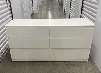 IKEA MODERN DESIGN WHITE FINISH WOOD 6-DRAWER DRESSER - IN NEW CONDITION - DELIVERY AVAILABLE