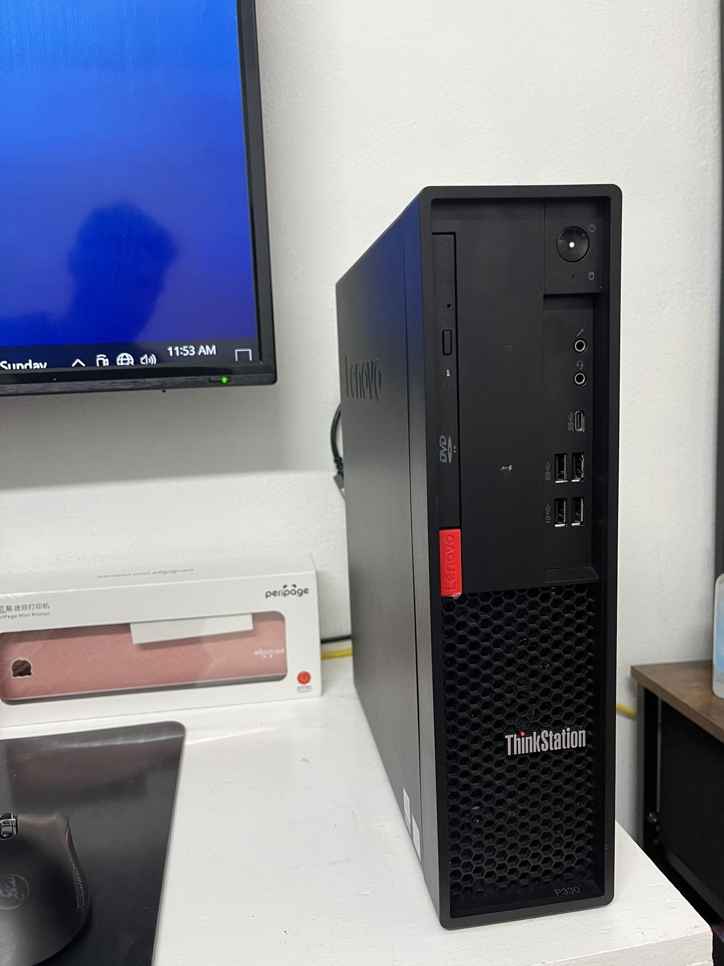 Lenovo desktop PC, Keyboard, mouse, HDMI Cord And Power Cord