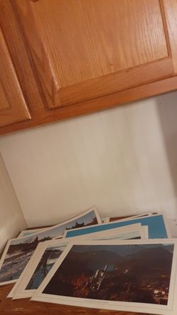 8 Vintage Place Mats 11" Tall 17" Wide