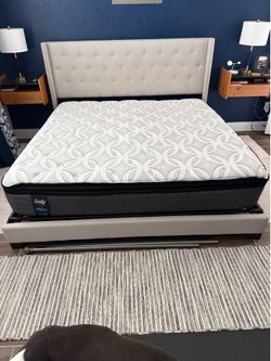 Sealy King Mattress with Metal Foundation