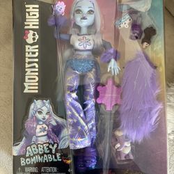 Mattel Monster High G3 Abbey Bominable doll w/Pet & Accessories, 2023 NIB