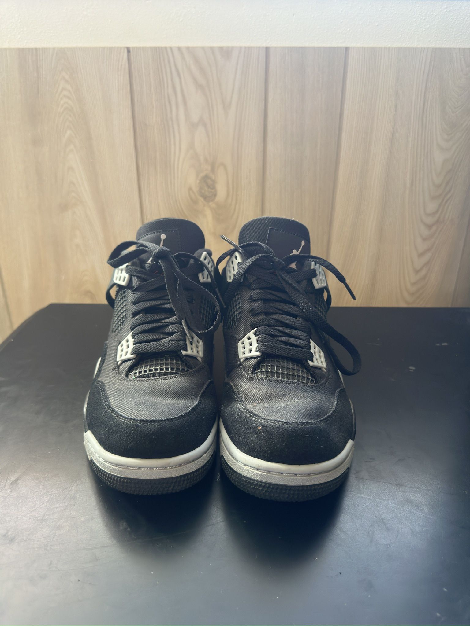 Jordan 4 Retro