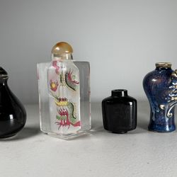 Vintage Chinese Set Of 4 Snuff Bottles 