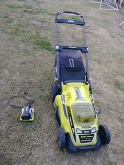 Ryobi Push Lawnmower With Charger