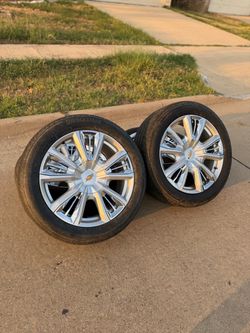 HighCountry 22x9 Wheels 275/50R22 Bridgestone Tires