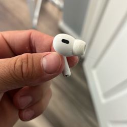 Left  Airpod Pro