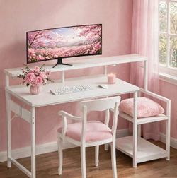 White Gaming Desk / Computer Workstation
