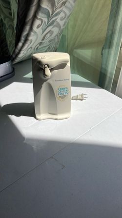 Hamilton Beach Electric Can Opener