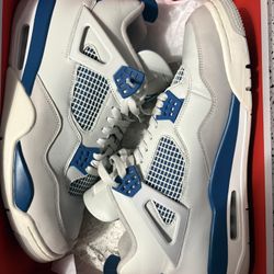 Jordan 4 Retro Military Blue (2024) Size 13