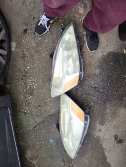 2004-2006 Honda Accord Headlights 