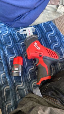 Milwaukee M12 HACKZALL Reciprocating Saw with Battery