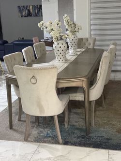 Dining set