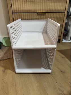 Stackable shelf organizers