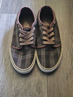 $10 - Vans Chukka Low in Brown Plaid - Sz 10