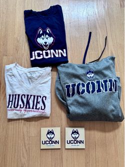 UCONN Husky set