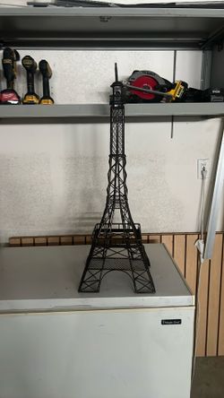 paris tower
