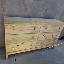 DRESSER ‼️ 