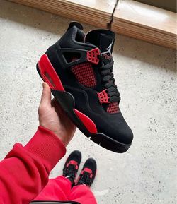 Jordan 4’s Red Thunder