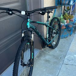 Mountain BikeGT Laguna 