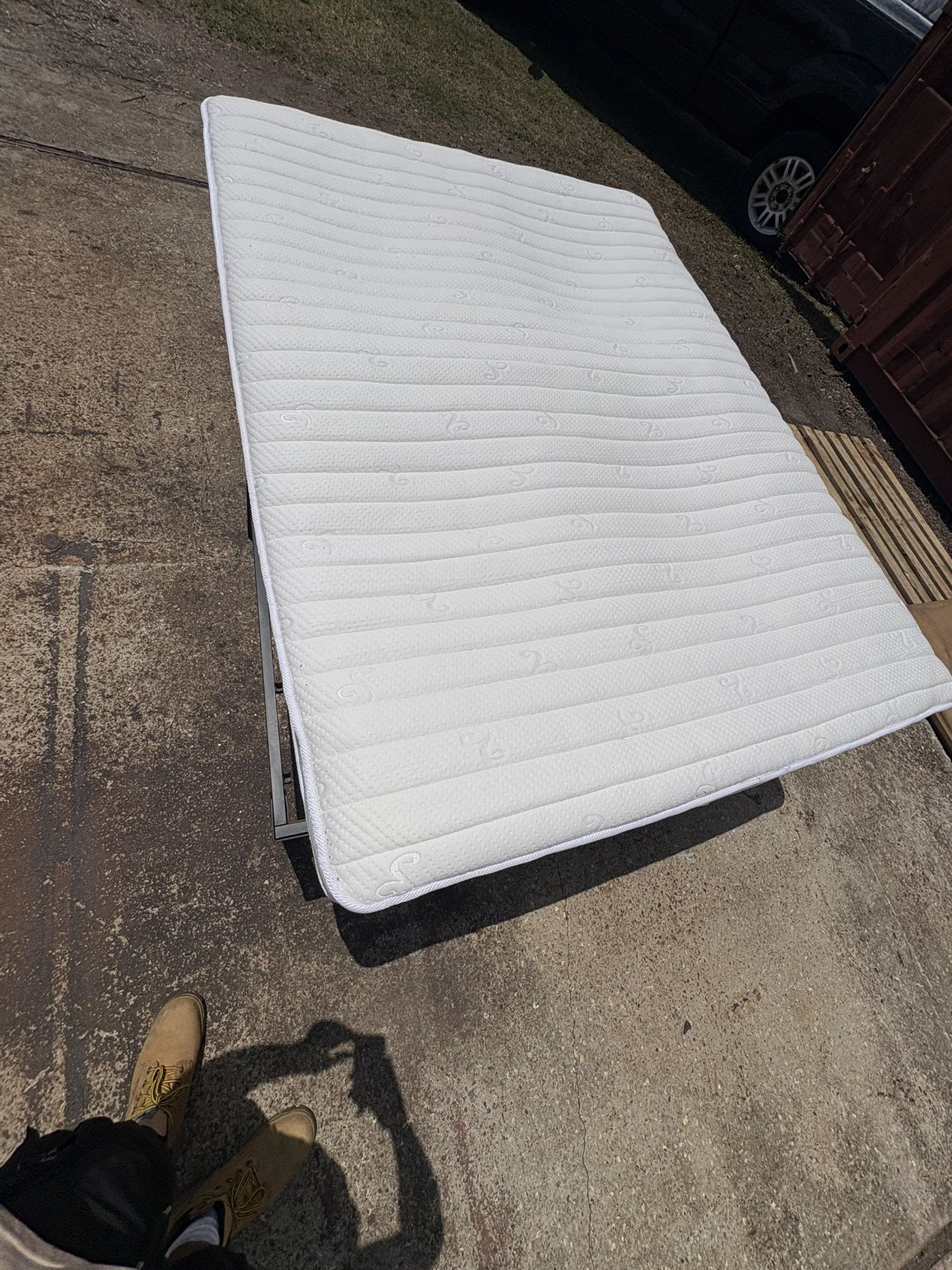 Queen Size Mattress