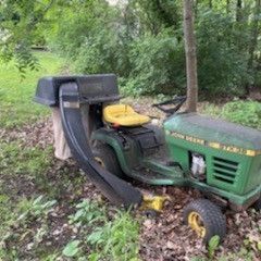 John Deere Stx38 Rear Bagger System Tractor Available For Extra