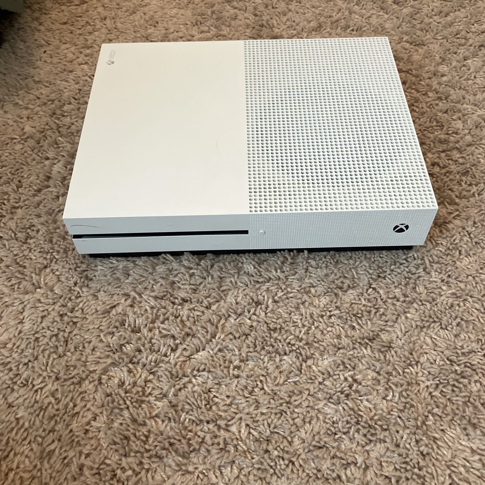 Xbox 1 With Cords
