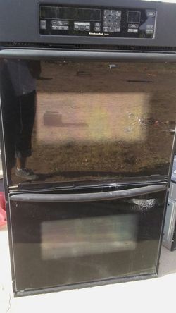 Kitchen set refrigerator, dish washer ,microwave and oven