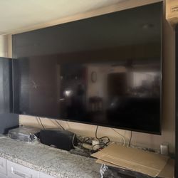 Sony Bravia 85”