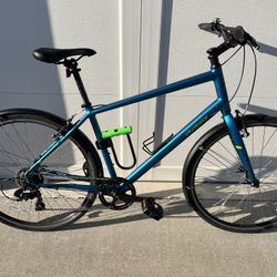 Specialized Alibi Commuter/Fitness Bike 