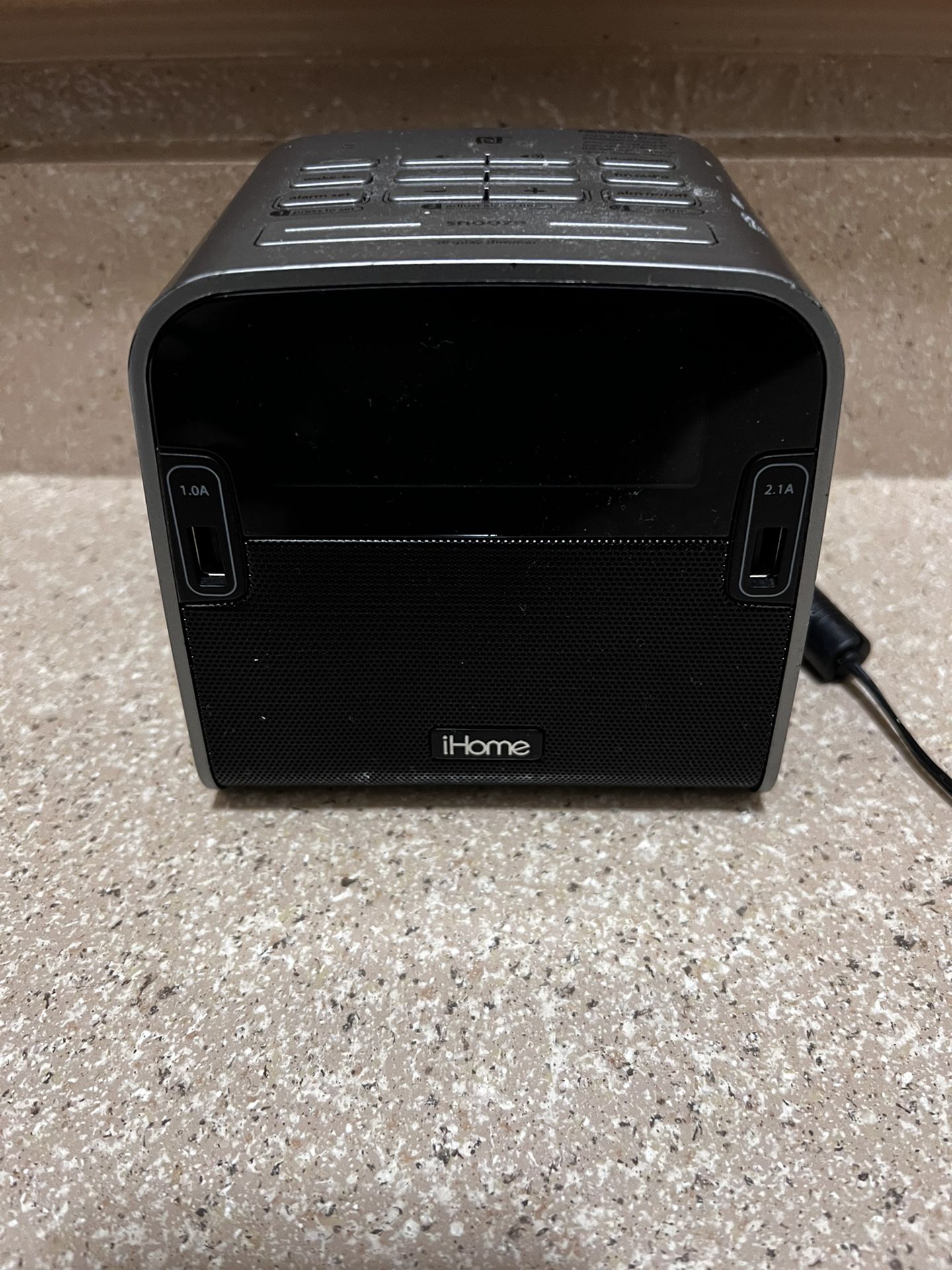 iHome Bluetooth Speaker