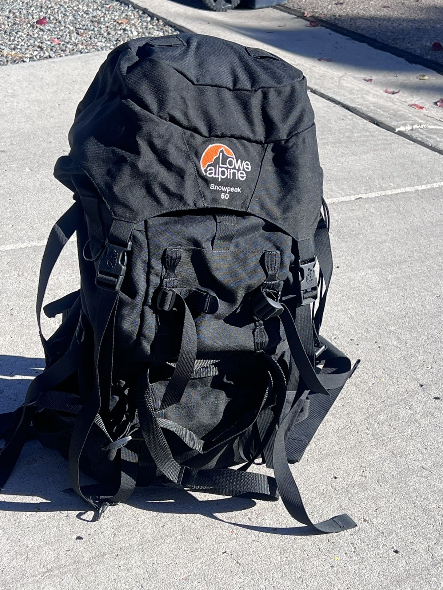 Low Alpine snowpak 60L backpack 
