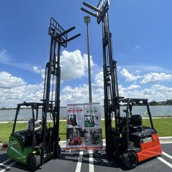 Forklift 