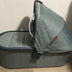 Uppa Baby Bassinet For Stroller 