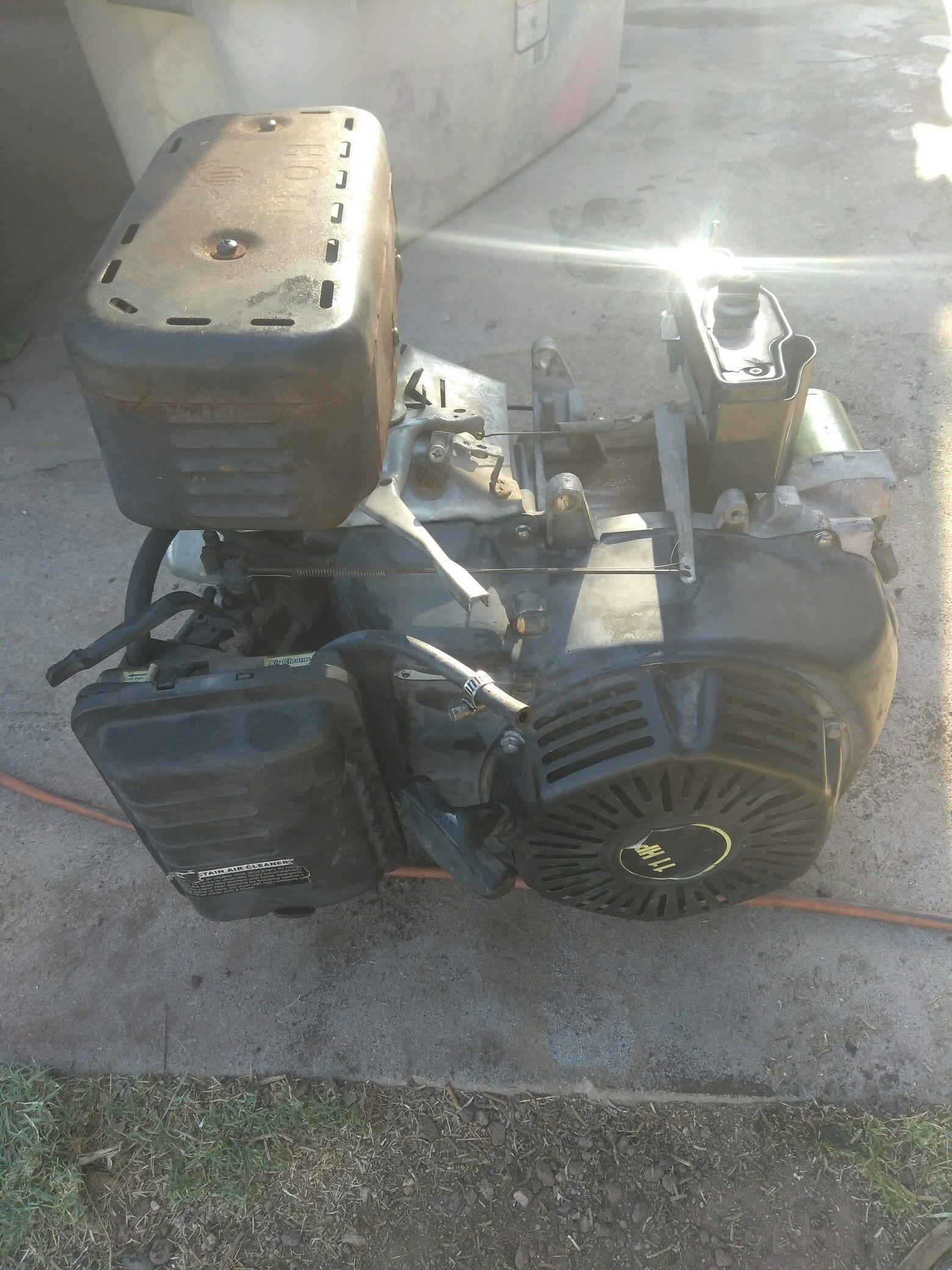 11 HP electric start