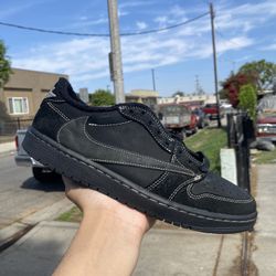 Jordan 1 Travis Scott Phantom