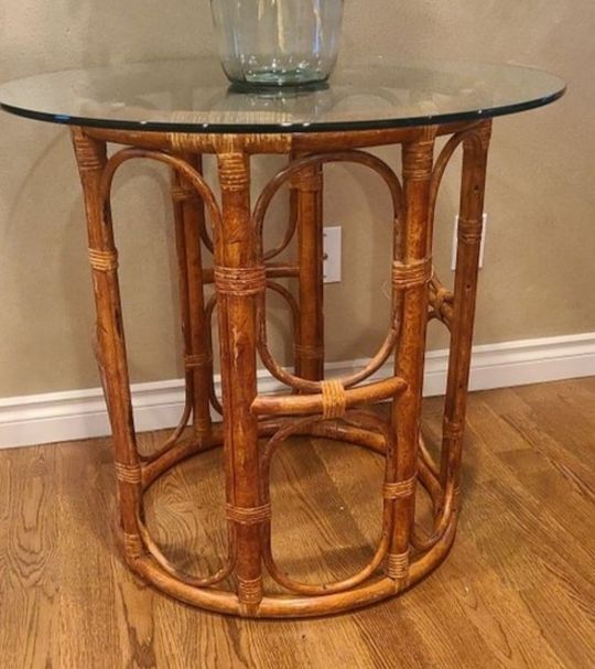 Bambo Rattan Table